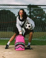 Sprayground Zaino Shark Central Pink Embroidered Backpack - immagine 4