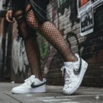 Nike Court Black Glitter Drip - immagine 2