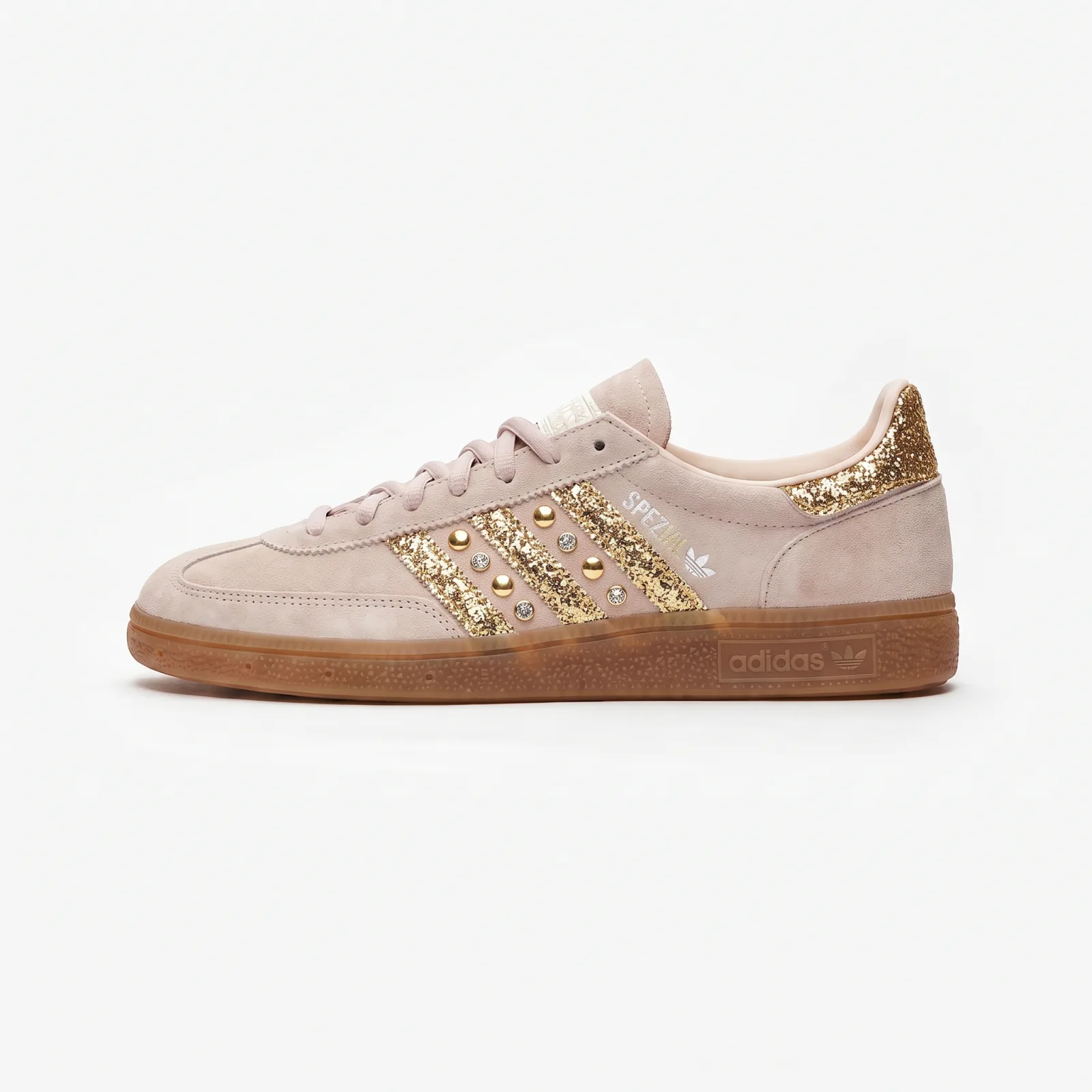 gemini-generated-image-4xho3h4xho3h4xho Adidas Spezial Stripes Oro Strass - immagine 1