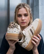 Adidas Gazelle Bold Beige Triple Leo - immagine 2